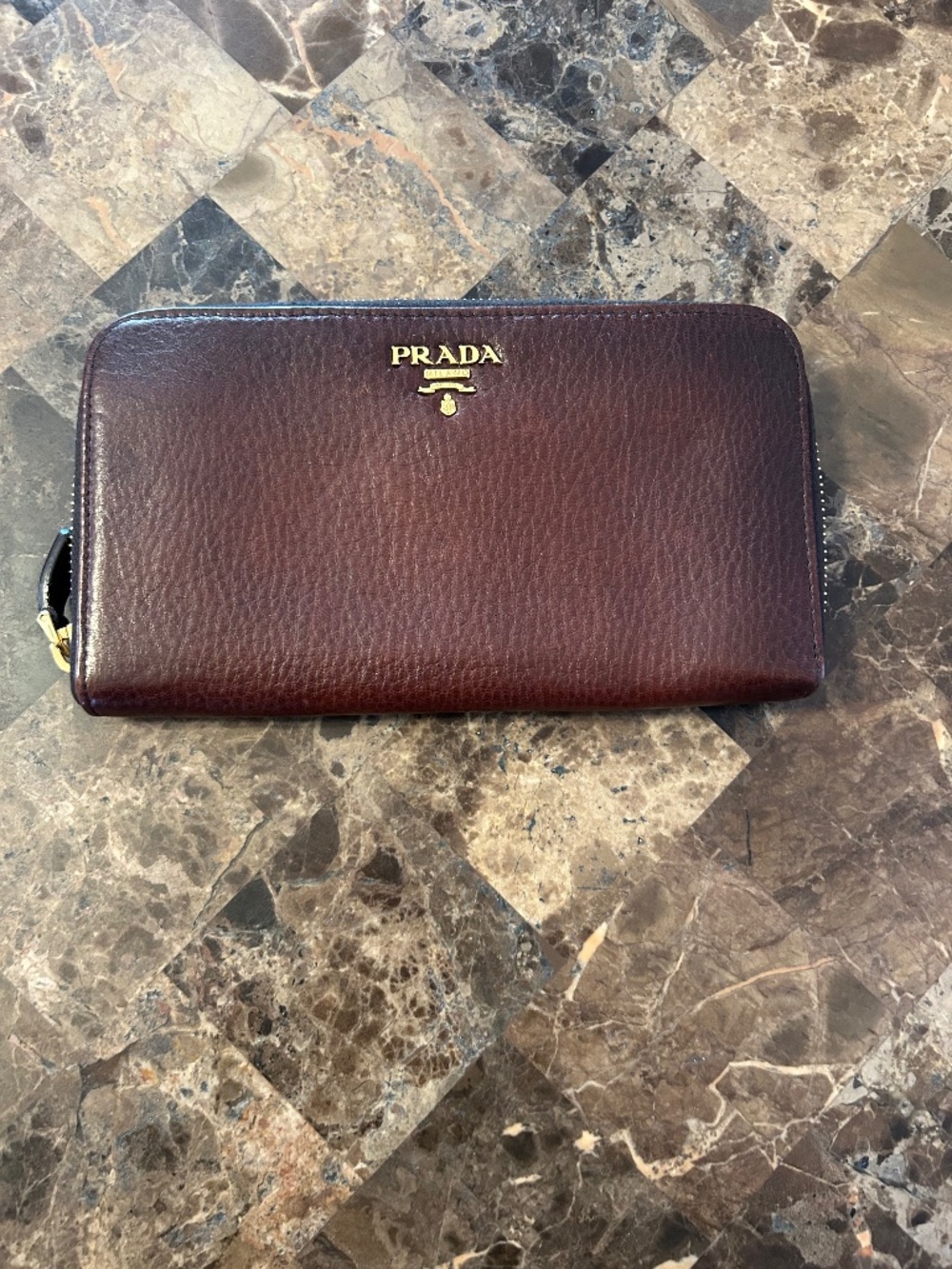 Prada Cervo Antik Leather Wallet